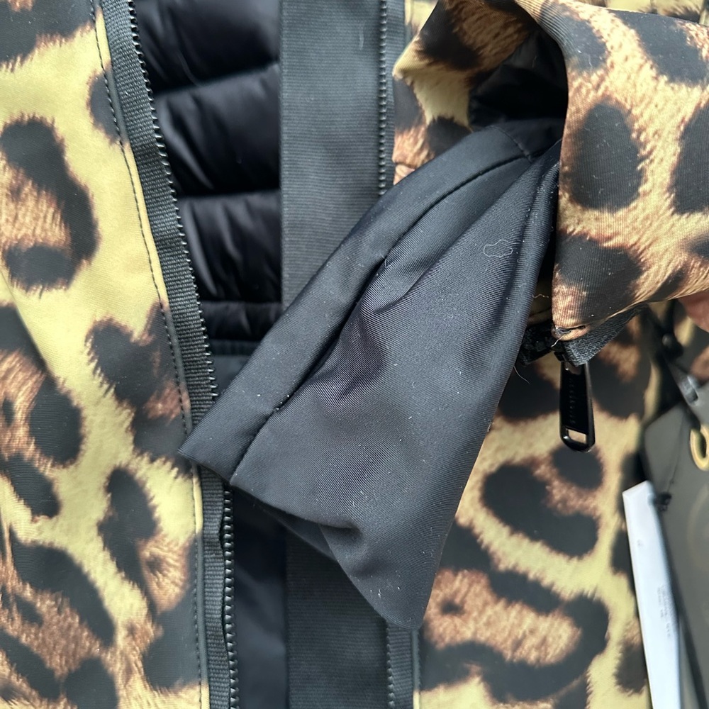 NWT Goldbergh Felis Down Ski Jacket 8 Jaguar Belted M Leopard NEW Puffer Jungle - Picture 6 of 16